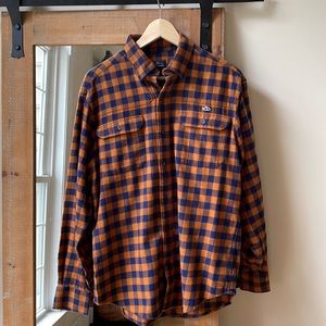 Fish Hippie Co. Buffalo Plaid Flannel Button Down Shirt Size M